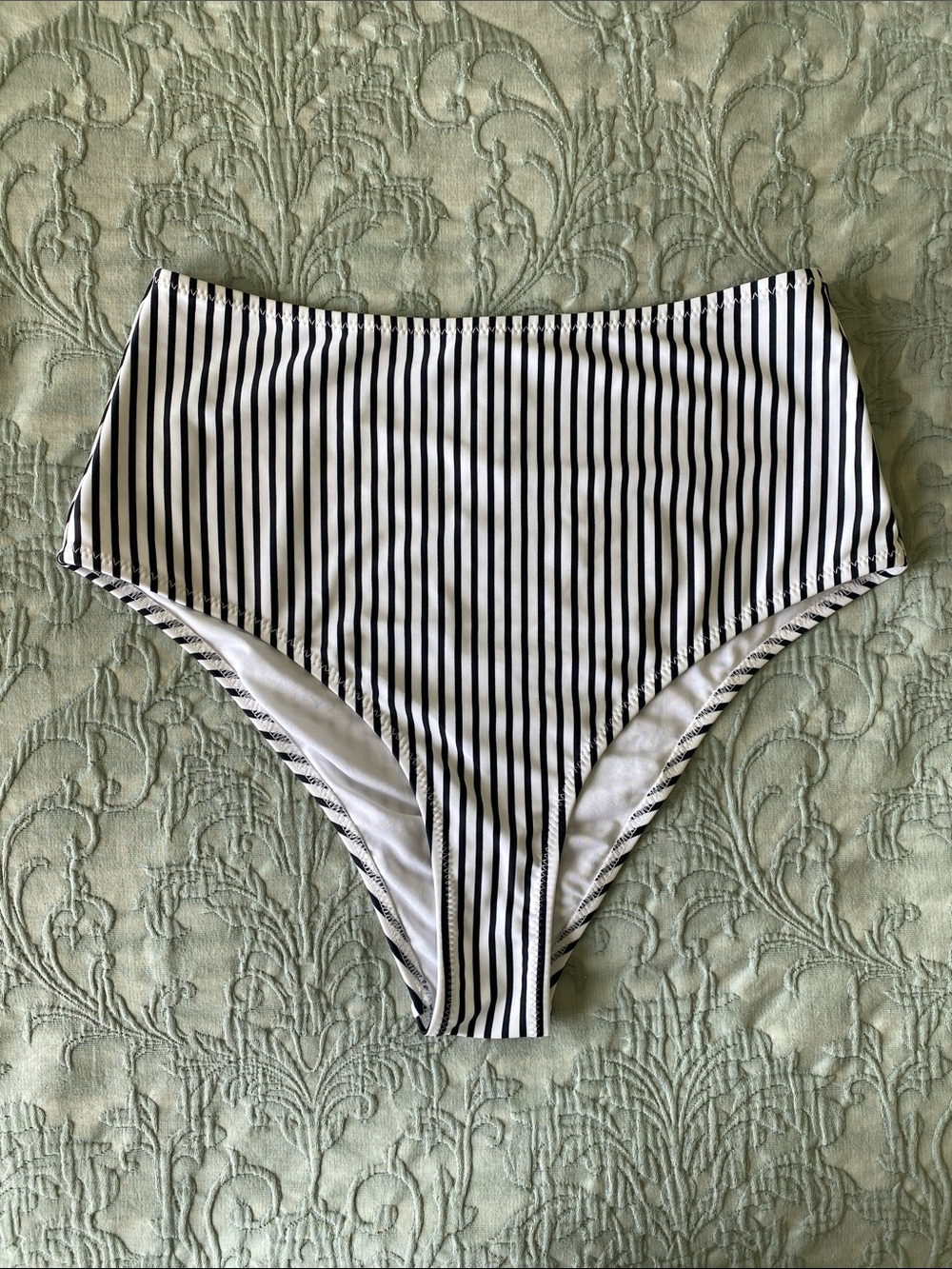 NWOT Cupshe High Waisted Black & White Striped Bikini Bottoms
